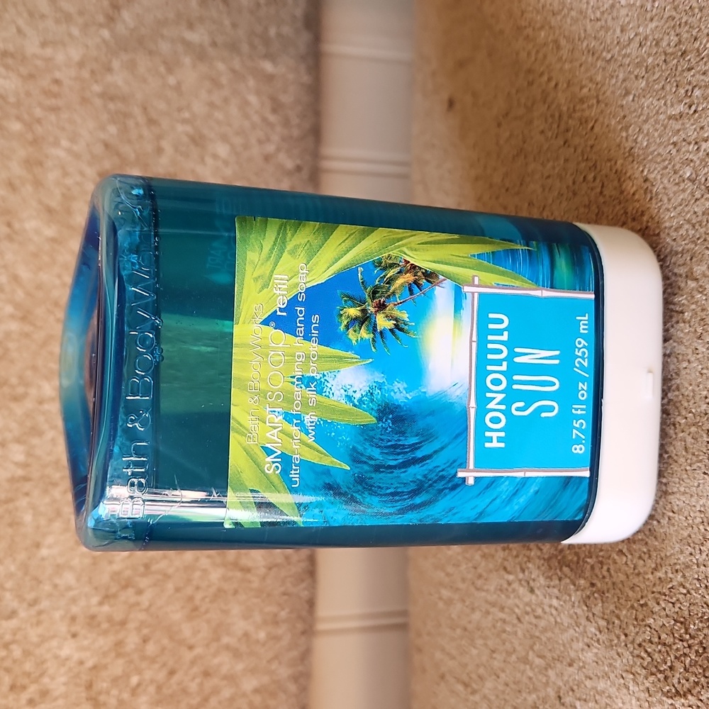 NIP Bath and Body Works Smartsoap Refill Honolulu Sun scent blue